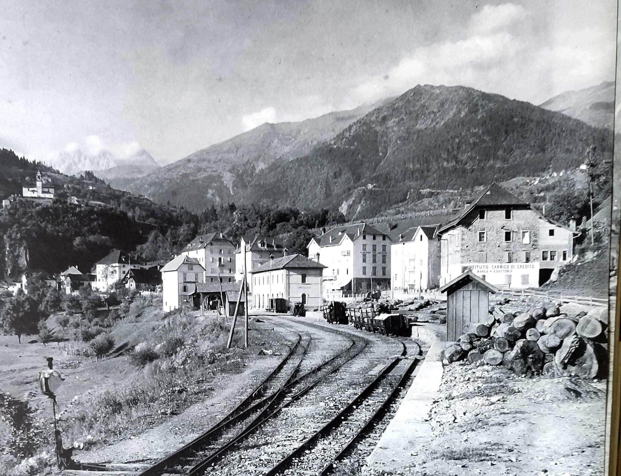 Stazione ferroviaria di Comeglians