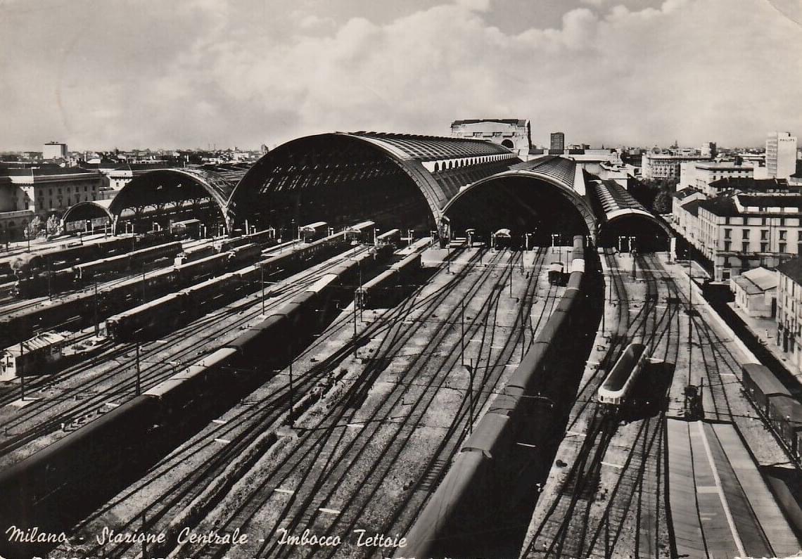 Stazione ferroviaria di Milano Centrale